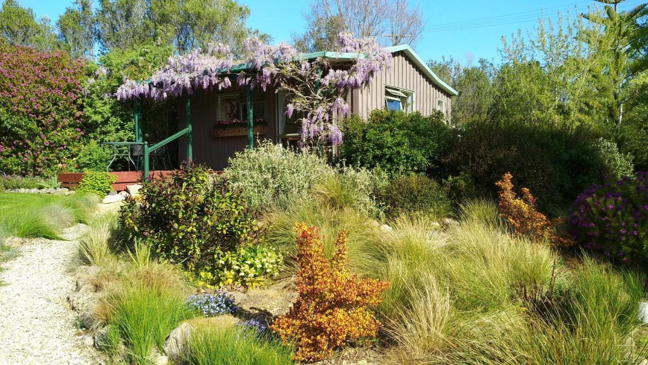 Waterwheel Cottage Upper Moutere Exterior foto