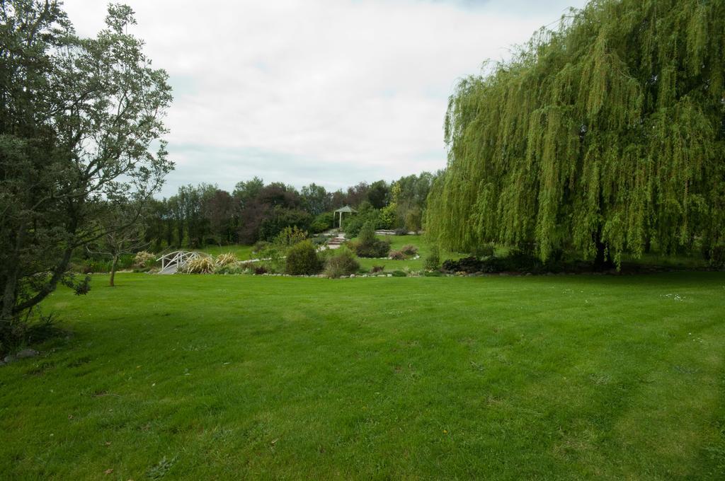 Waterwheel Cottage Upper Moutere Exterior foto