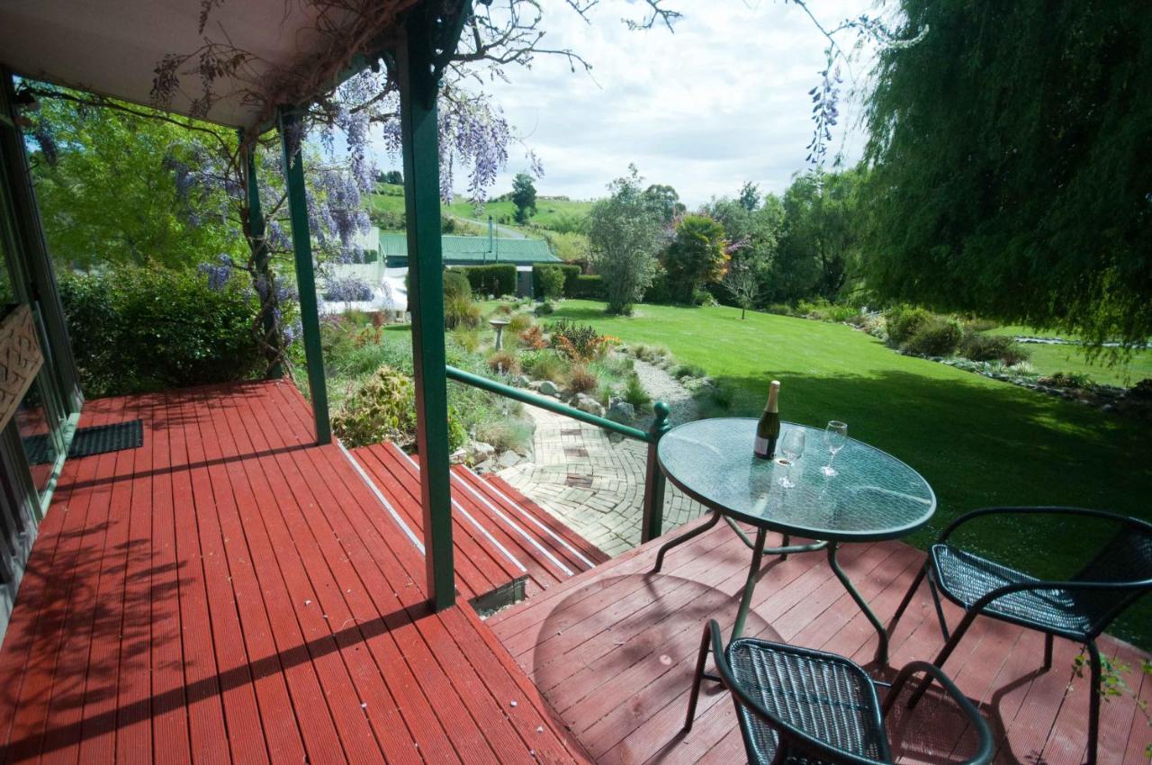 Waterwheel Cottage Upper Moutere Exterior foto